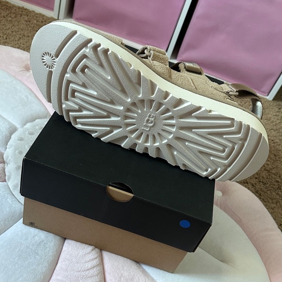 UGG Mens Sandals - Beige and Cream Size 11 - Picture 5 of 5